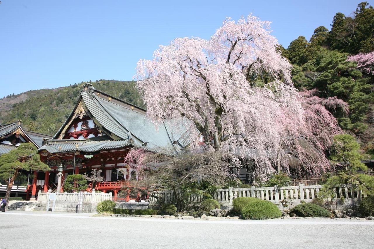 宿坊 端場坊｜Temple Hotel Habanobo Minobu Exterior photo