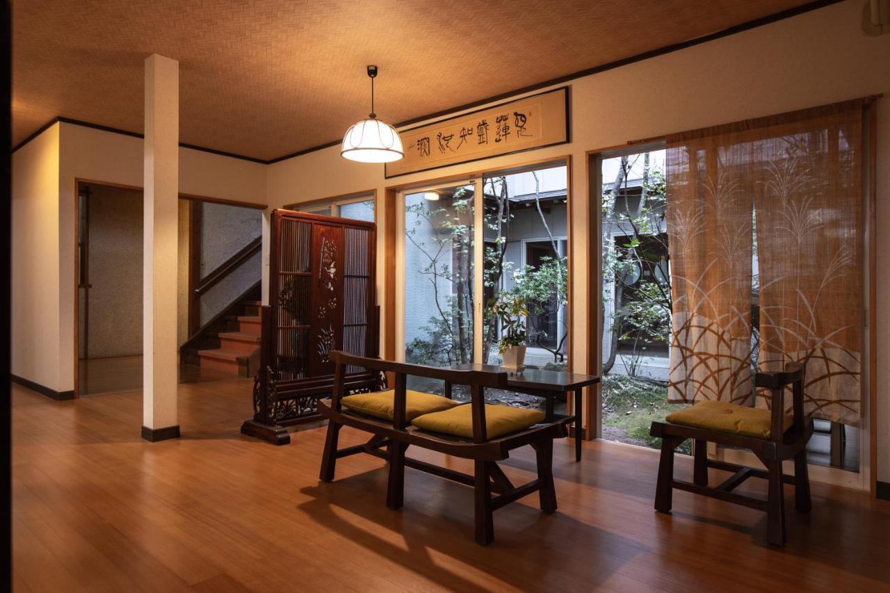 宿坊 端場坊｜Temple Hotel Habanobo Minobu Exterior photo