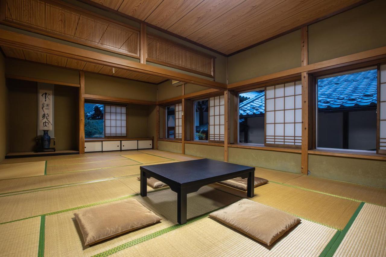 宿坊 端場坊｜Temple Hotel Habanobo Minobu Exterior photo